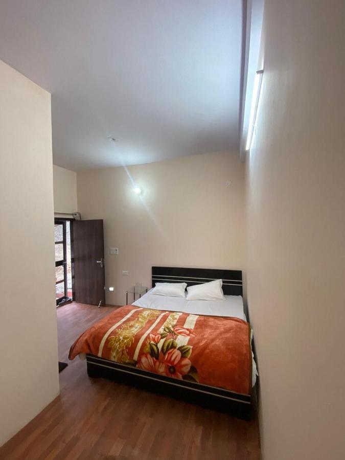 Chirag Homestay Kainchi Nainital Bagian luar foto